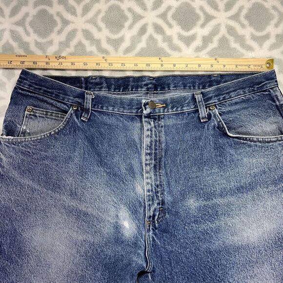 Wrangler Men's Regular Fit Jeans Classic Blue Denim Pants Size 42x30 RN130273 - Picture 10 of 16